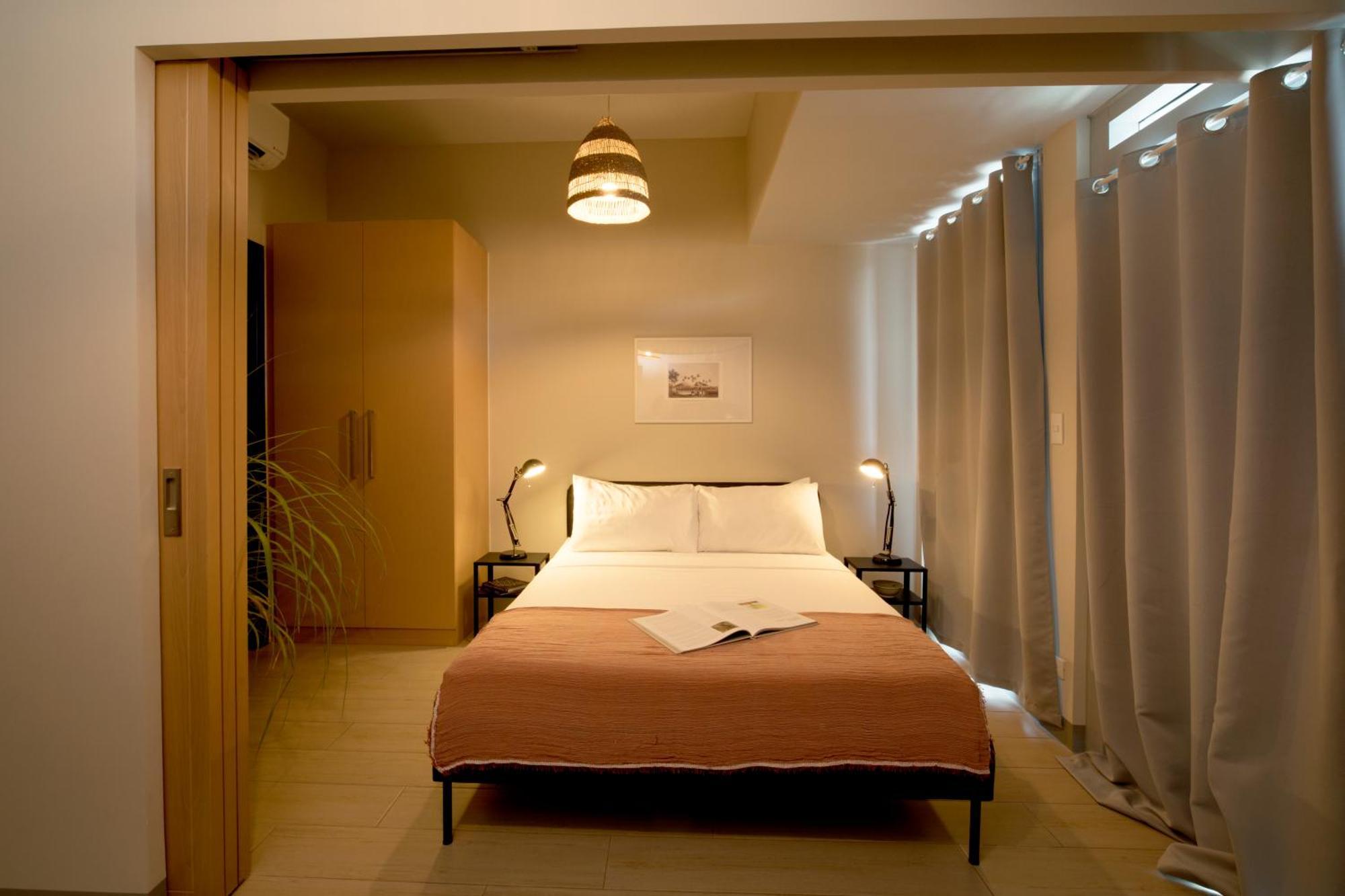 Uptown Parksuites Apartments Tower 2 Bgc By Ph Staycation Манила Экстерьер фото