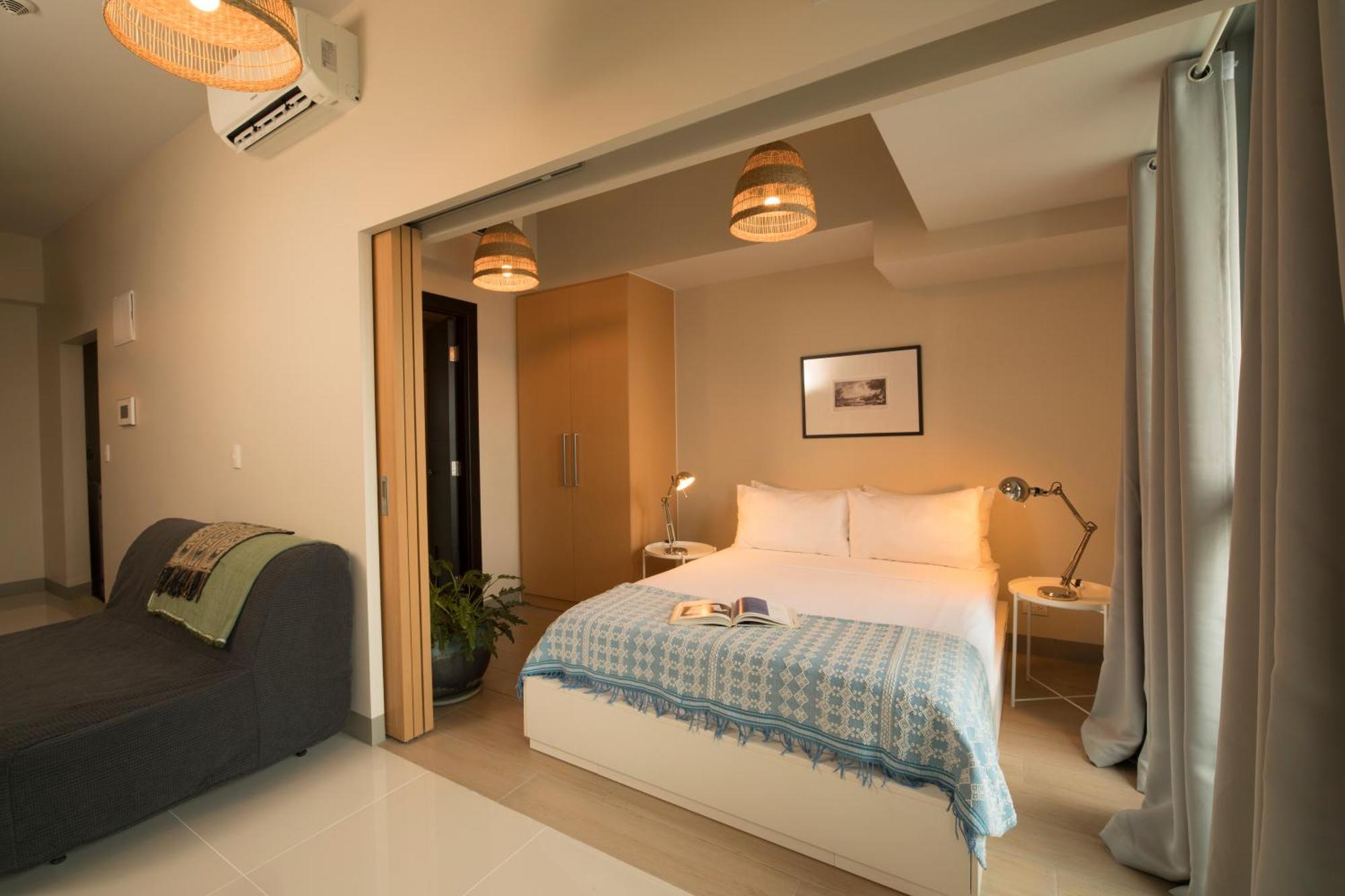 Uptown Parksuites Apartments Tower 2 Bgc By Ph Staycation Манила Экстерьер фото